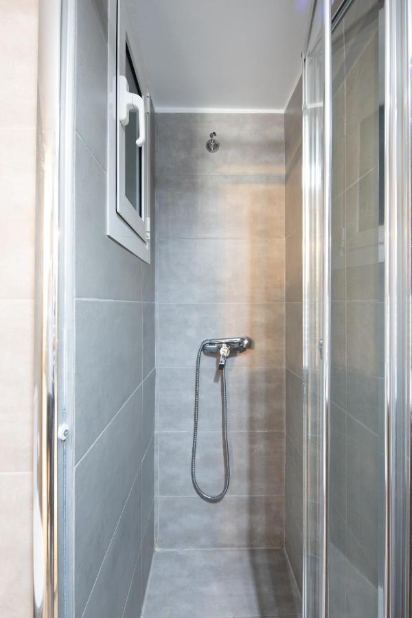 Newly Renovated Cozy Studio Downtown Atenas Exterior foto